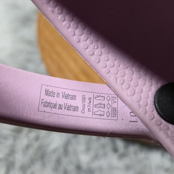 Crocs Pink Slip on Clogs Women Size 9 Mens 7 With Jibbitz Rubber Comfort Shoes - Picture 8 of 8